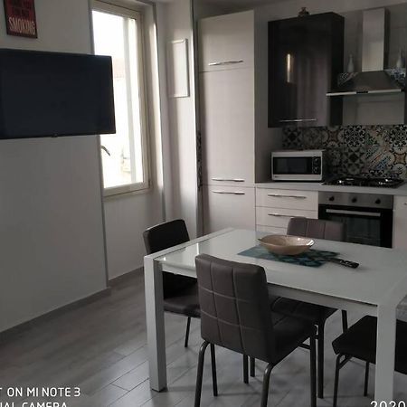 Home Sweet Home Appartamento Ricco Di Comfort Palermo Exterior foto